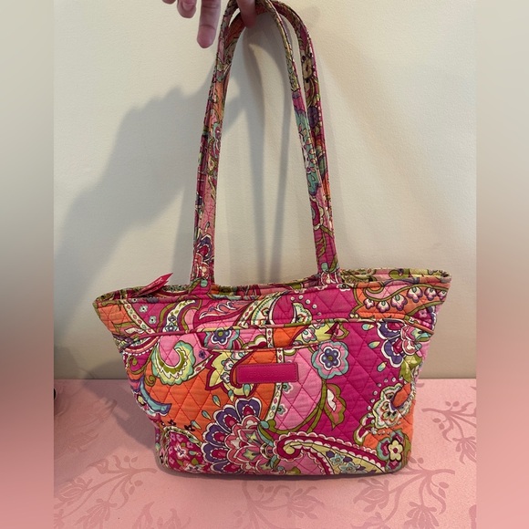 Vera Bradley pink swirls tote - Picture 1 of 9
